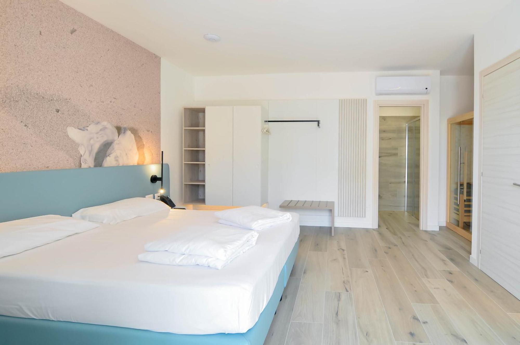 Marina Suites & Apartments 4 Stelle S Caorle Exterior foto