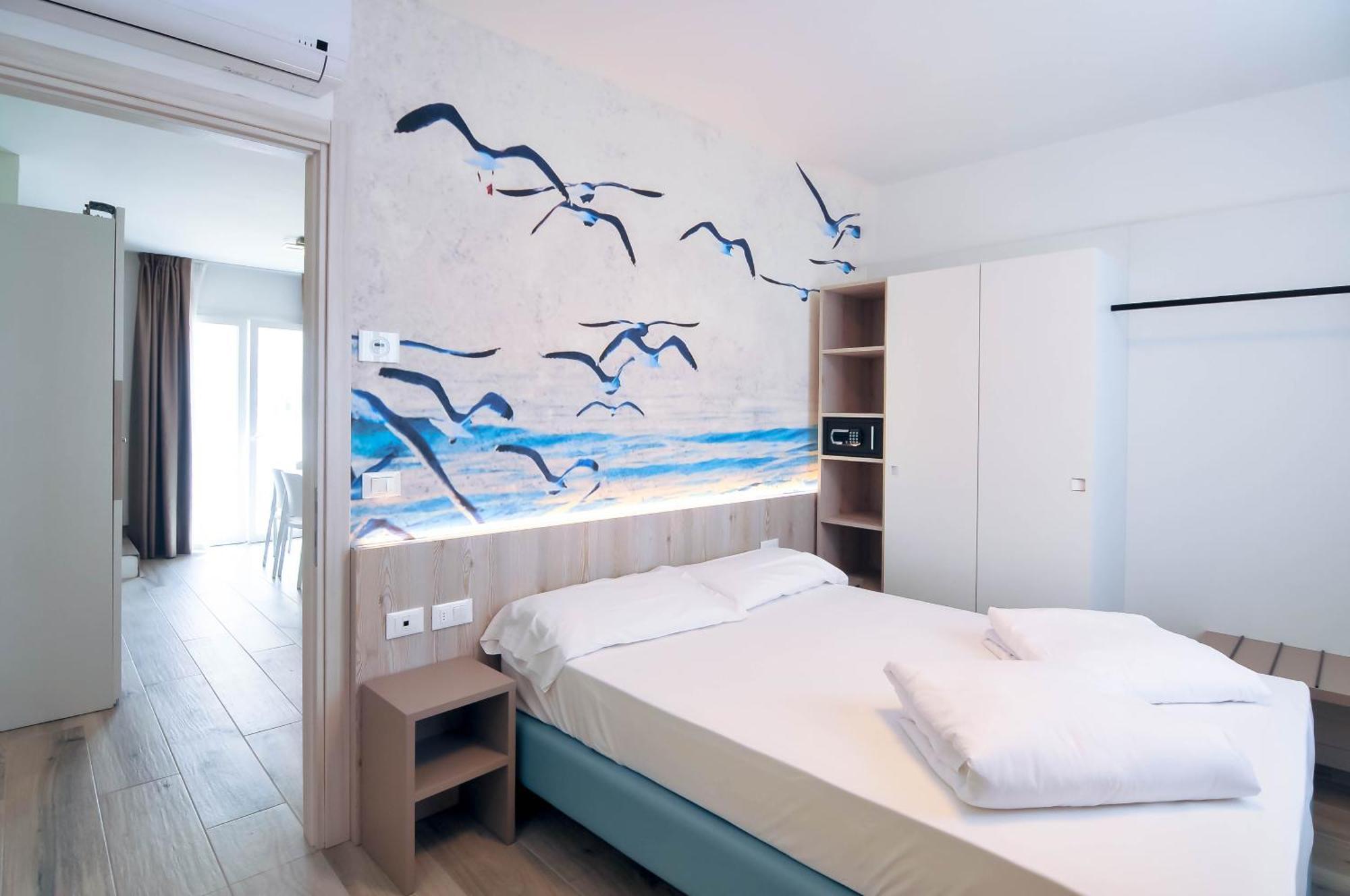 Marina Suites & Apartments 4 Stelle S Caorle Exterior foto